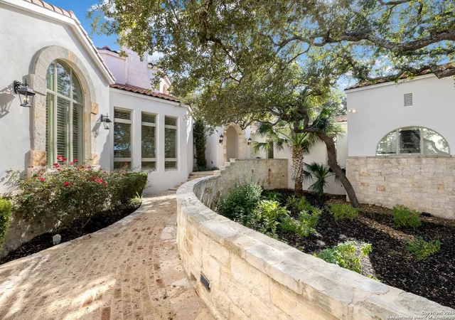 Photo 3 of Mansion for sale at 14 Duxbury Park, San Antonio, TX 78257 | MLS# 1933180 | Listing updated on 2026-07-22