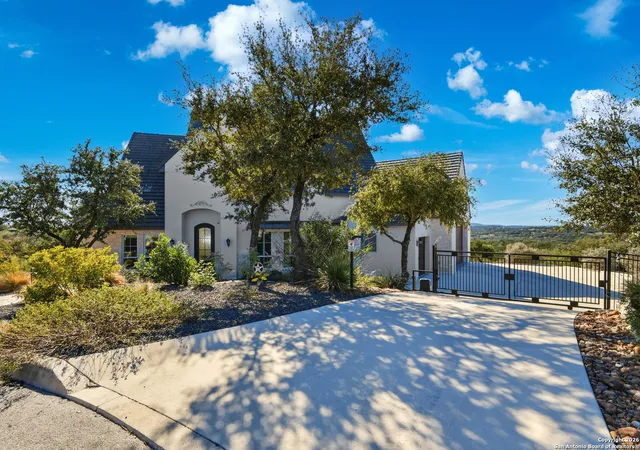 Photo 3 of Sale Pending at 22605 Homestead Mesa, San Antonio, TX 78255 | MLS# 1933195 | Listing updated on 2026-02-13