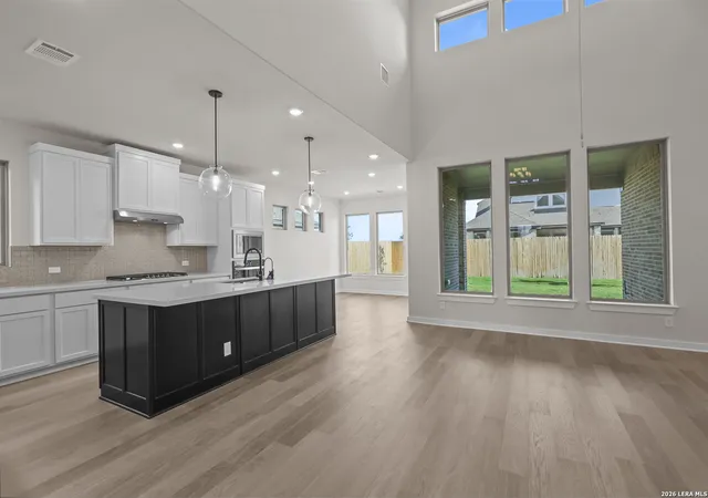 5th image of 176 Desert Bloom, San Antonio, TX 78258 | MLS# 1933284
