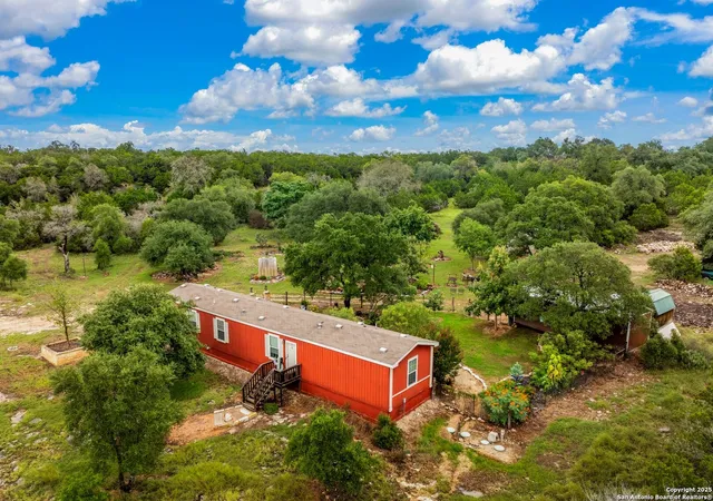 Homes for sale in Kerrville, TX | 125 Teague, Kerrville, TX 78028 | MLS# 1933327