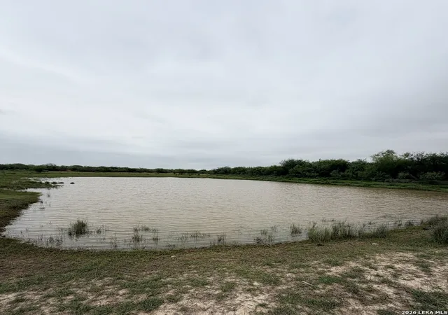 2nd image of 87 Quinney, Carrizo Springs, TX 78834 | MLS# 1933403