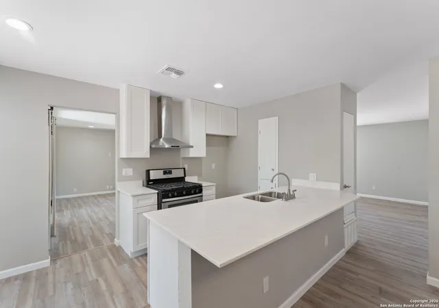 Photo 3 of Sale Pending at 122 Zeuty St, San Antonio, TX 78227 | MLS# 1933412 | Listing updated on 2026-04-21