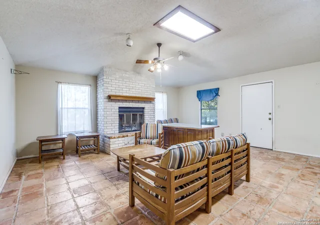 Photo 3 of Sale Pending at 16710 Lilly Crst, San Antonio, TX 78232 | MLS# 1933480 | Listing updated on 2026-01-28