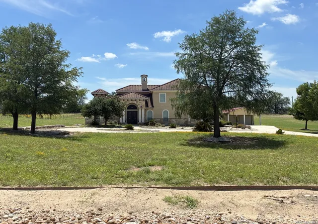 2nd image of 113 Abrego Mount, Floresville, TX 78114 | MLS# 1933485