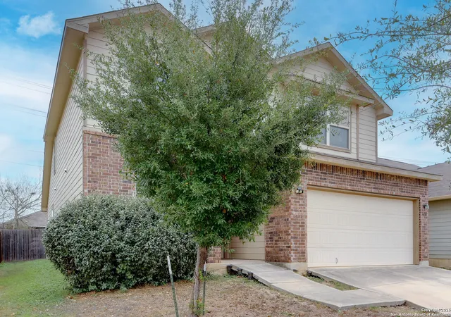 3rd image of 7114 Hibiscus Fls, San Antonio, TX 78218 | MLS# 1933491