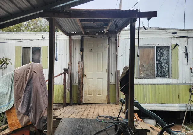 Photo 2 of Sale Pending at 12815 Kenagy, Atascosa, TX 78002 | MLS# 1933494 | Listing updated on 2026-01-23