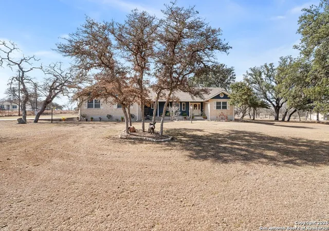 3rd image of 894 Southwoods Dr, Fredericksburg, TX 78624 | MLS# 1933510