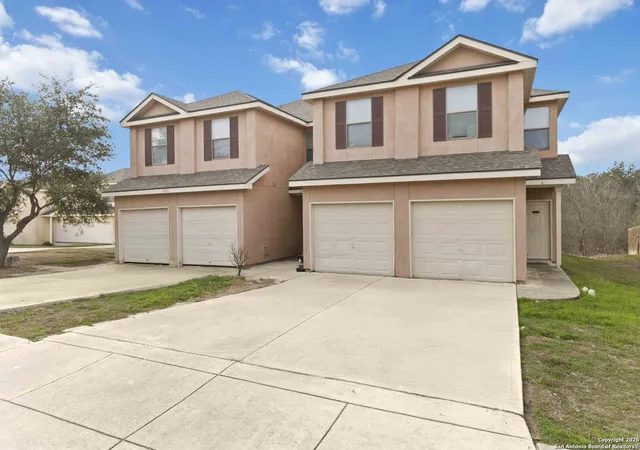 Photo 3 of Sale Pending at 10611 Mathom Landing, Universal City, TX 78148 | MLS# 1933530 | Listing updated on 2026-03-30
