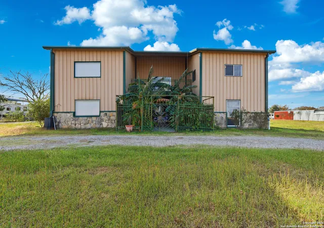 2nd image of 483 Sassman Rd, Marion, TX 78124 | MLS# 1933797