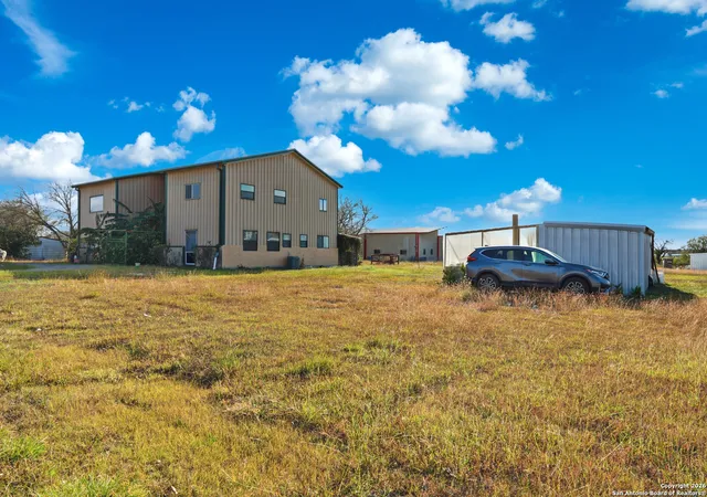 3rd image of 483 Sassman Rd, Marion, TX 78124 | MLS# 1933797