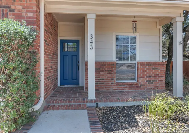 Photo 3 of Single family home for sale at 343 Willow Grv, San Antonio, TX 78245 | MLS# 1933833 | Listing updated on 2026-03-30