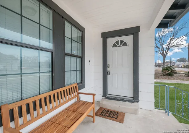 4th image of 2046 Cincinnati Ave, San Antonio, TX 78228 | MLS# 1933866