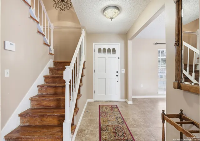 Photo 3 of Sale Pending at 9126 Points Edge, San Antonio, TX 78250 | MLS# 1933871 | Listing updated on 2026-01-31