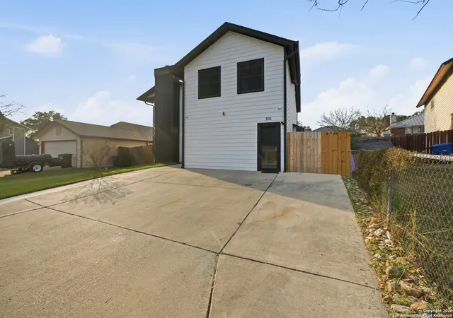 3rd image of 301 Cypressgarden, San Antonio, TX 78245 | MLS# 1934019