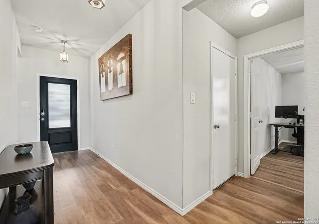 Photo 4 of Sale Pending at 238 Holland Park, Schertz, TX 78108 | MLS# 1934045 | Listing updated on 2026-02-23