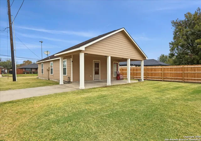 14th image of 430 Flowers, Beaumont, TX 77701 | MLS# 1934074