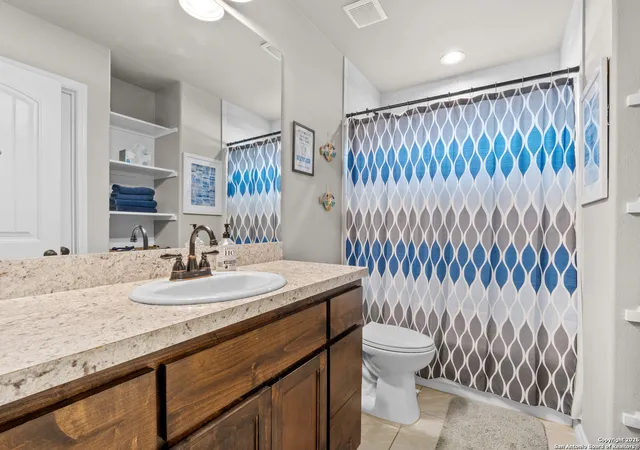 Photo 2 of Single family home for sale at 2319 Westview, Canyon Lake, TX 78133 | MLS# 1934114 | Listing updated on 2026-04-07