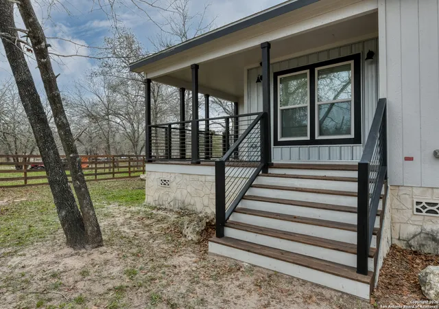 4th image of 23906 Blackjack Bend, San Antonio, TX 78264 | MLS# 1934180