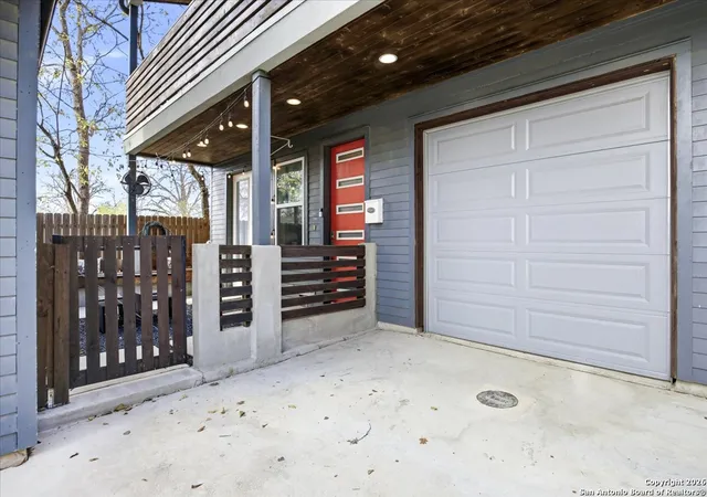 Photo 3 of Sale Pending at 615 Fulton Ave Unit 3, San Antonio, TX 78212 | MLS# 1934234 | Listing updated on 2026-05-14