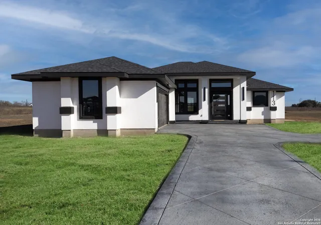 2nd image of 113 Hidden Cove, Floresville, TX 78114 | MLS# 1934246