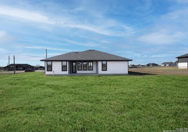 3rd image of 113 Hidden Cove, Floresville, TX 78114 | MLS# 1934246