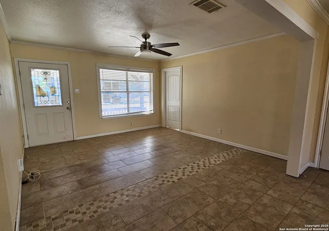 4th image of 7615 Westfield, San Antonio, TX 78227 | MLS# 1934263