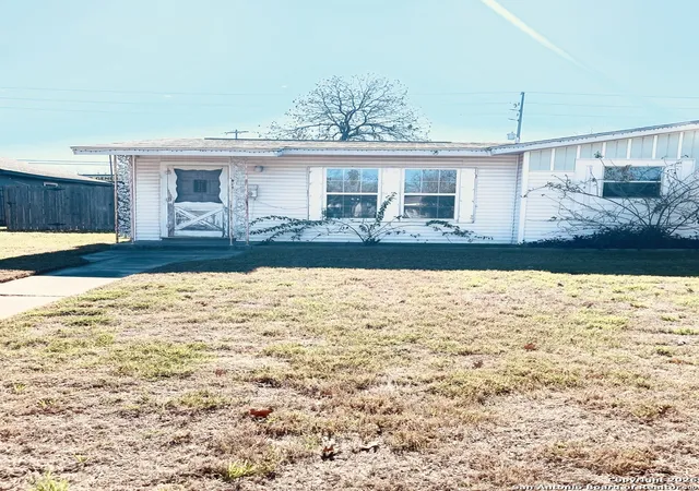 Photo 2 of Sale Pending at 414 Kathy, San Antonio, TX 78223 | MLS# 1934289 | Listing updated on 2026-03-06