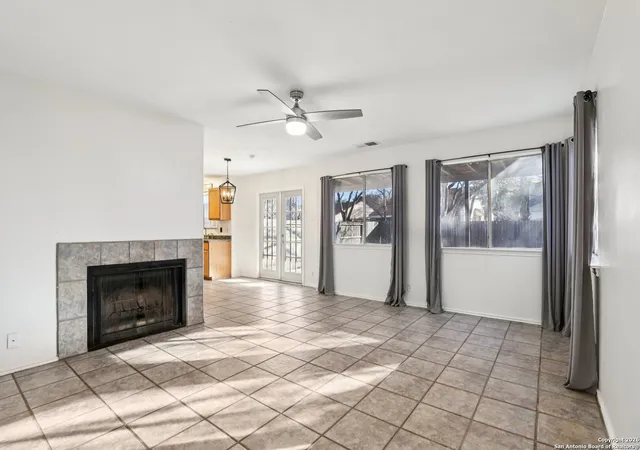 2nd image of 7538 Rimhurst, San Antonio, TX 78250 | MLS# 1934304