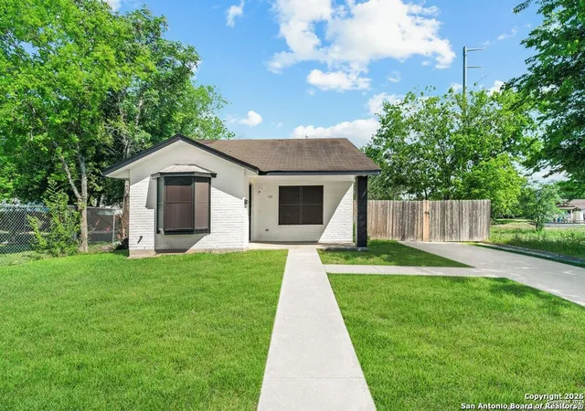 Photo 1 of Single family home for sale at 106 Hines, San Antonio, TX 78202 | MLS# 1934329 | Listing updated on 2026-03-28