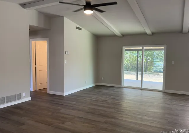 Homes for sale in Live Oak, TX | 106 Woodview, Live Oak, TX 78233 | MLS# 1934335