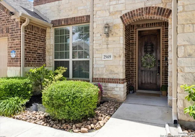 Photo 3 of Sale Pending at 25619 Poerner Trl, San Antonio, TX 78261 | MLS# 1934344 | Listing updated on 2026-01-22