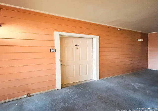 Photo 4 of Condo for sale at 6160 Eckhert Rd #1717, San Antonio, TX 78240 | MLS# 1934451 | Listing updated on 2026-01-29