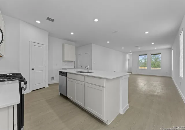 5th image of 6529 Titan Park, Converse, TX 78109 | MLS# 1934485