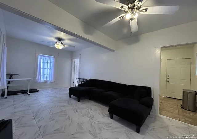 Photo 3 of Single family home for sale at 829 Probandt, San Antonio, TX 78204 | MLS# 1934486 | Listing updated on 2026-02-20