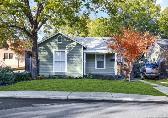 Photo 1 of Sale Pending at 219 E French Pl, San Antonio, TX 78212 | MLS# 1934492 | Listing updated on 2026-03-23