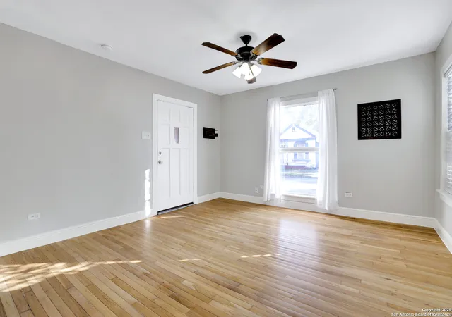 Photo 1 of Sale Pending at 219 E French Pl, San Antonio, TX 78212 | MLS# 1934492 | Listing updated on 2026-03-23