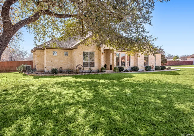 Photo 3 of Sale Pending at 133 Vintage Ranch Cir, La Vernia, TX 78121 | MLS# 1934496 | Listing updated on 2026-08-20