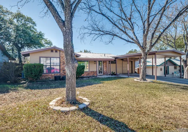 Photo 1 of Sale Pending at 4714 Newcome Dr, San Antonio, TX 78229 | MLS# 1934535 | Listing updated on 2026-04-21
