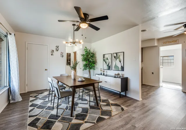 Photo 3 of Sale Pending at 4714 Newcome Dr, San Antonio, TX 78229 | MLS# 1934535 | Listing updated on 2026-04-21
