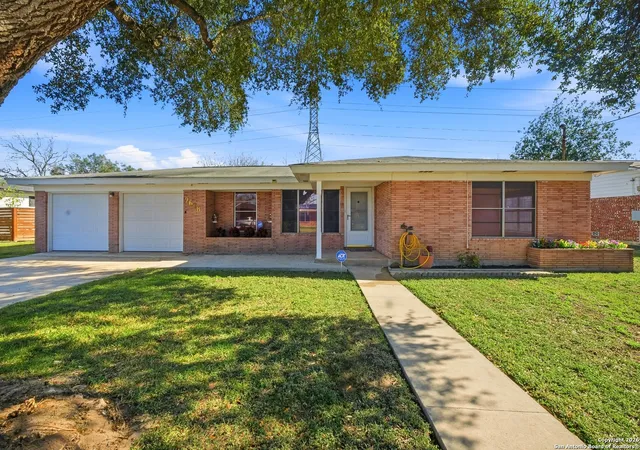Photo 1 of Sale Pending at 2618 Tyne Dr, San Antonio, TX 78222 | MLS# 1934582 | Listing updated on 2026-02-05