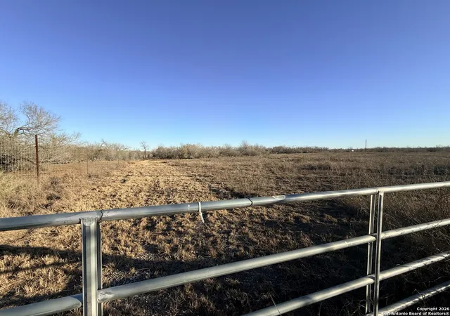 Land for sale at 6093 Leal, Pleasanton, TX 78064 | MLS# 1934611