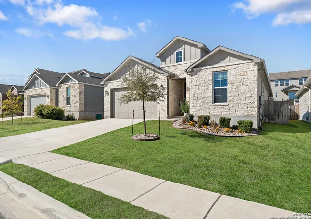 2nd image of 7105 Walkers Loop, San Antonio, TX 78233 | MLS# 1934636