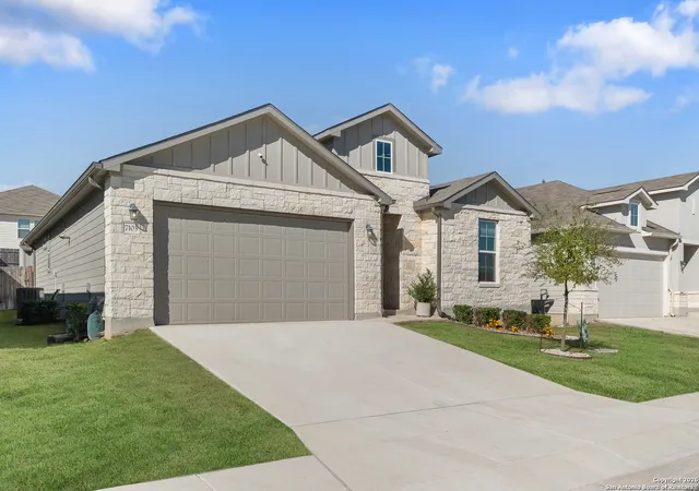 3rd image of 7105 Walkers Loop, San Antonio, TX 78233 | MLS# 1934636