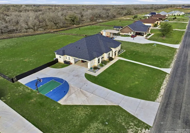 Photo 3 of Single family home for sale at 344 Abrego Lake, Floresville, TX 78114 | MLS# 1934720 | Listing updated on 2026-04-03