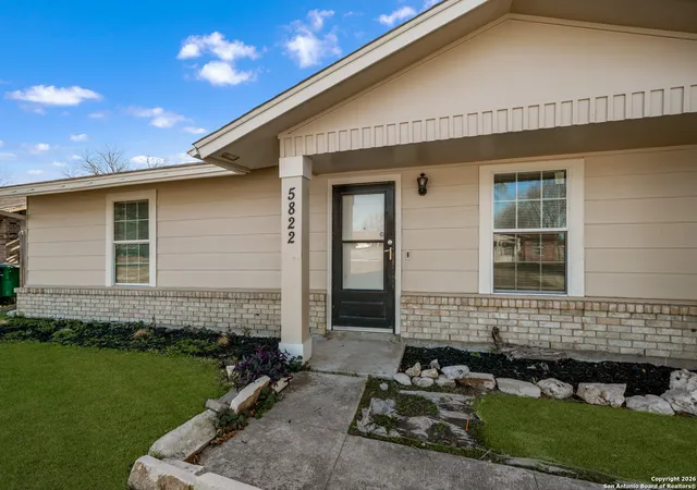 Photo 3 of Sale Pending at 5822 Castle Hunt, San Antonio, TX 78218 | MLS# 1934742 | Listing updated on 2026-05-14