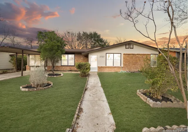 Homes for sale in San Antonio, TX | 3707 La Sabre, San Antonio, TX 78218 | MLS# 1934765