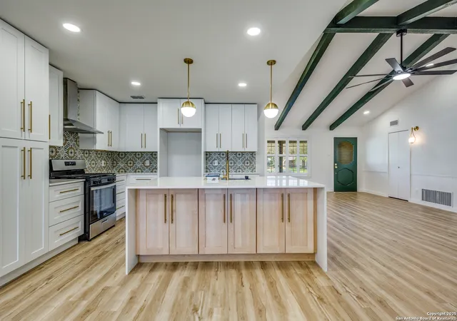 Photo 1 of Single family home for sale at 10019 Astronaut Dr, San Antonio, TX 78217 | MLS# 1934766 | Listing updated on 2026-01-30