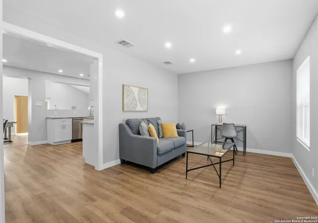 5th image of 710 Northstar Dr, San Antonio, TX 78216 | MLS# 1934783