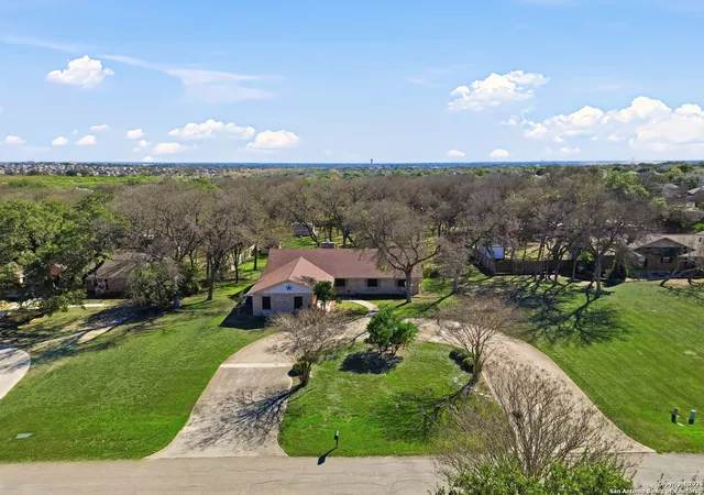 Photo 2 of Sale Pending at 118 Indian Blanket, Cibolo, TX 78108 | MLS# 1934790 | Listing updated on 2026-03-01