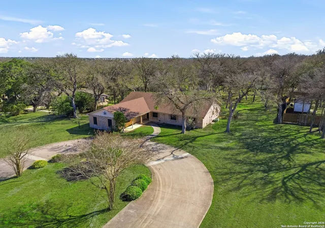 Photo 3 of Sale Pending at 118 Indian Blanket, Cibolo, TX 78108 | MLS# 1934790 | Listing updated on 2026-03-01